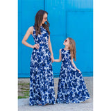 Sleeveless Blue and White Porcelain Printed Long High Waist Mother-Child Dress